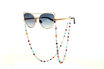 Elevate Your Look with Fashion Eyewear Chains