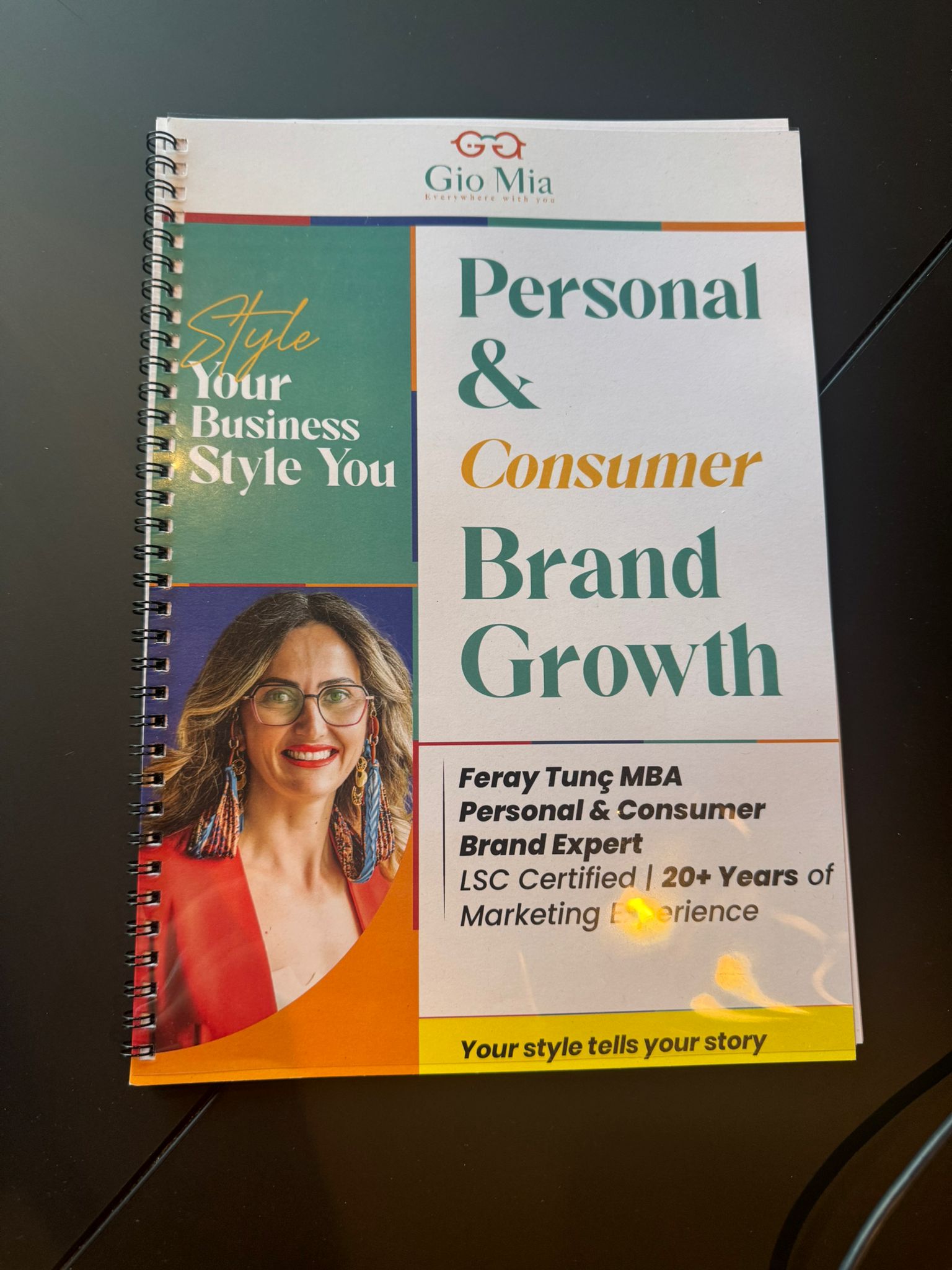 PERSONAL BRANDING | BRANDING GROWTH - Gio Mia by Feray