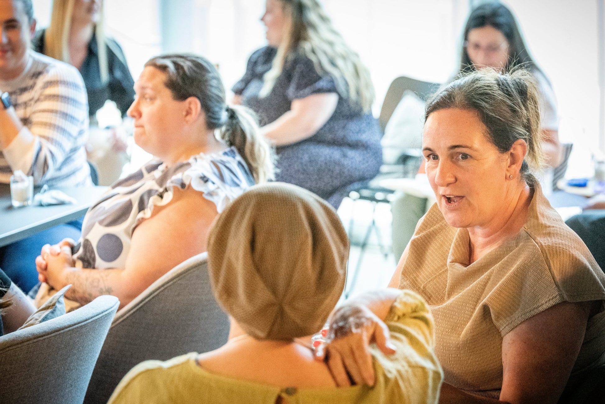 Personal Branding in 4 Seasons - Gio Mia by Feray