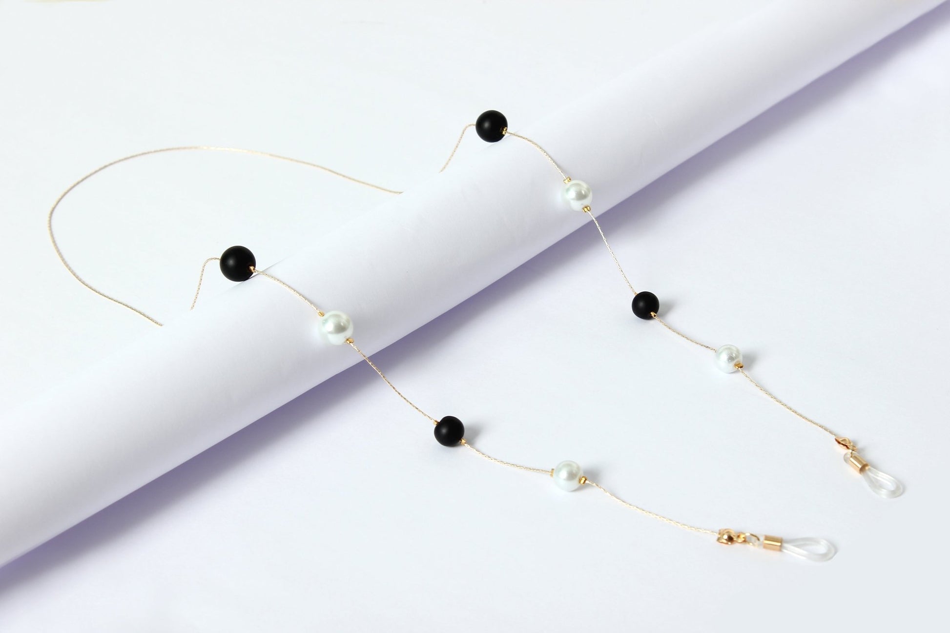 Sunglasses & Eyewear Pearl Metal Chain - Pearl - Gio Mia by Feray